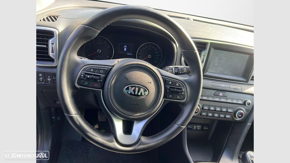 Kia Sportage 1.6 GDI ISG Nav Line - 11