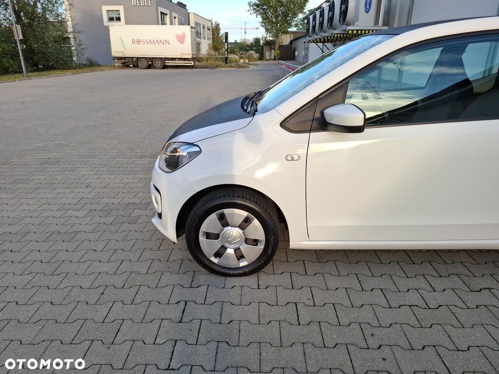 Volkswagen up! United - 6