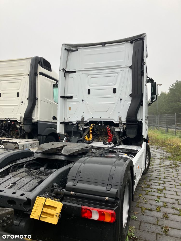 Mercedes-Benz Actros 18.45 Giga-Space ! Stan idealny !! - 3