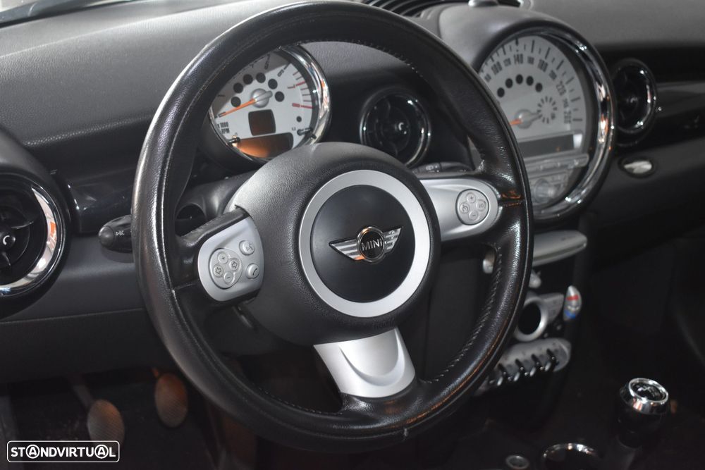 MINI 3 Portas Cooper - 24