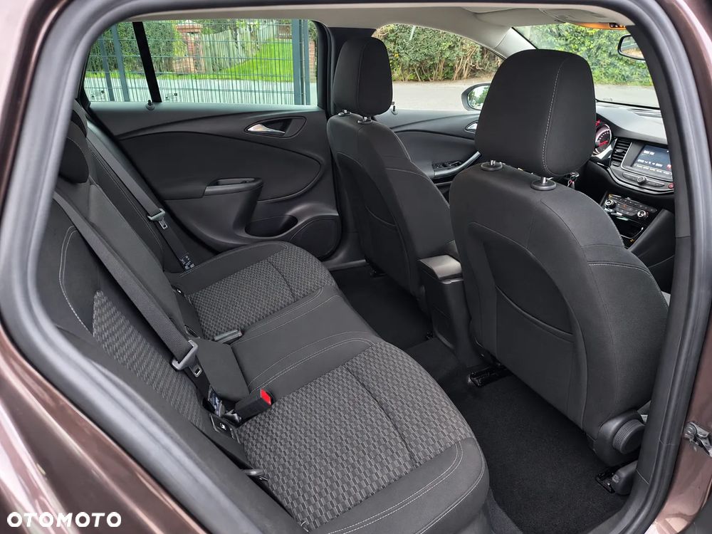 Opel Astra 1.6 D (CDTI) Start/Stop Edition - 18