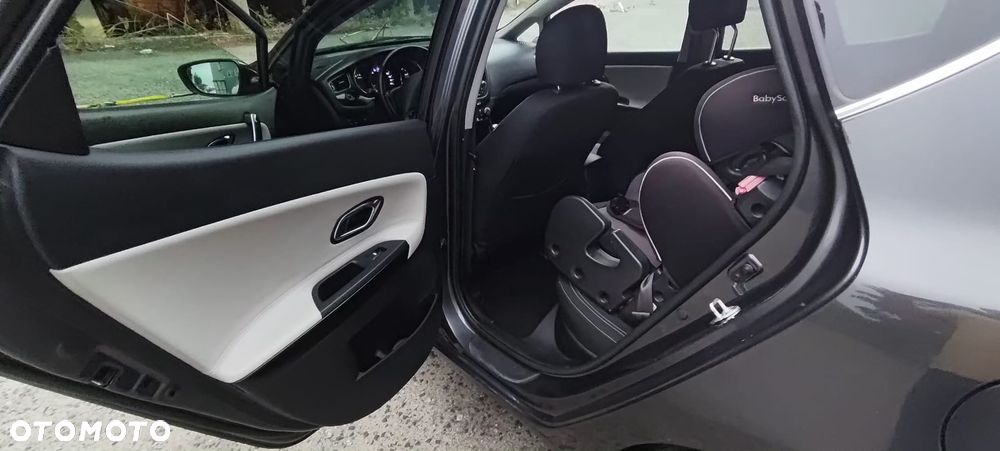 Kia Ceed 1.4 M - 13