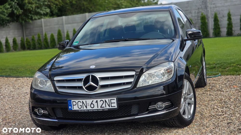Mercedes-Benz Klasa C 180 Kompressor BlueEFFICIENCY Avantgarde - 3