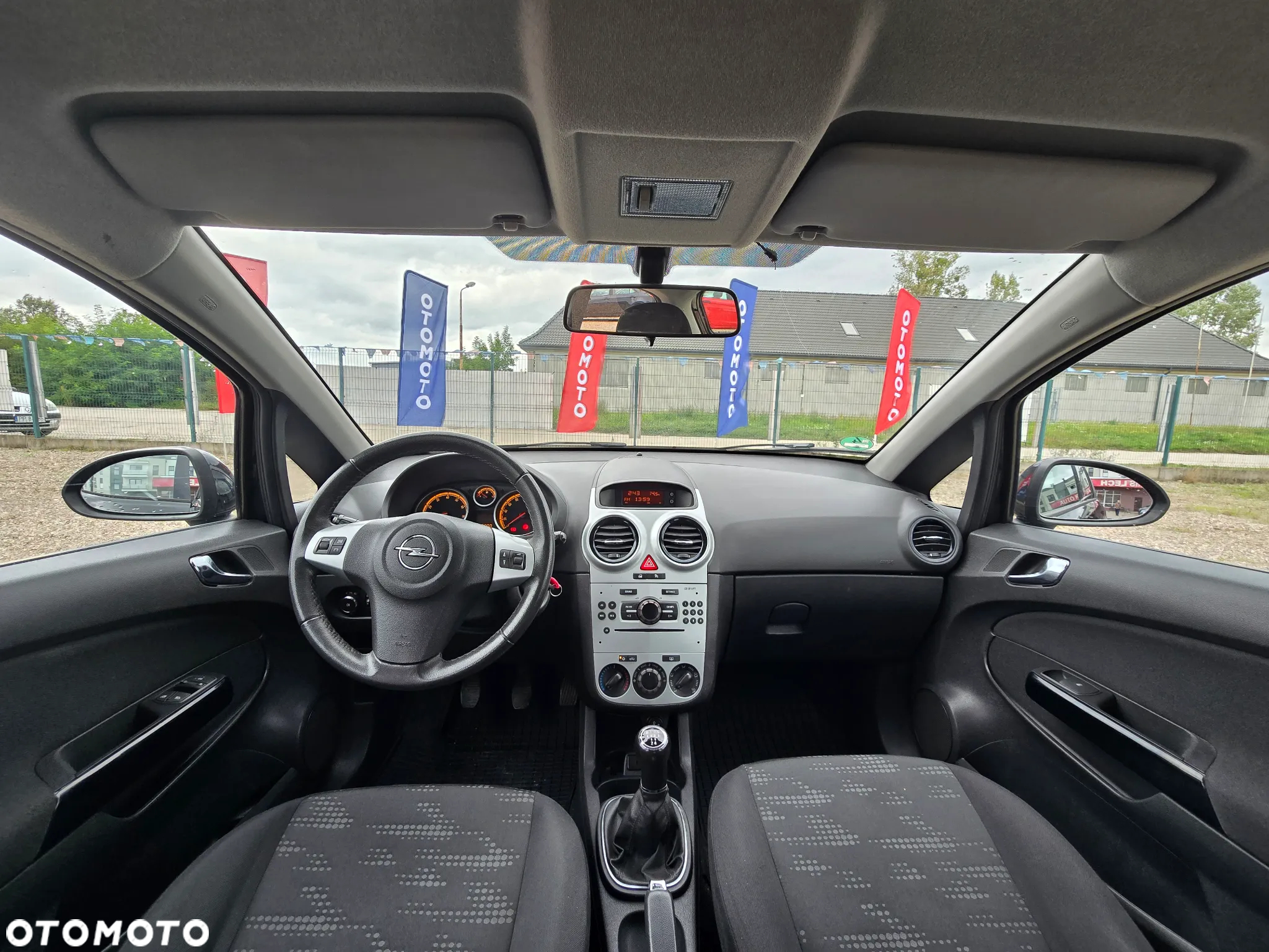 Opel Corsa 1.2 16V Enjoy - 30