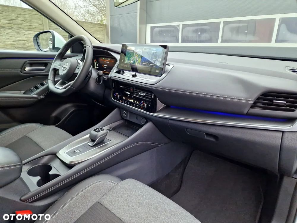 Nissan Qashqai 1.3 DIG-T MHEV Xtronic N-Connecta - 23