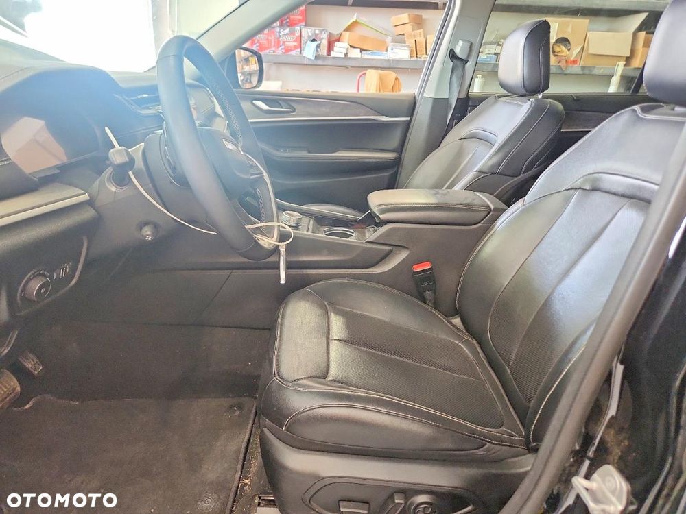 Jeep Grand Cherokee - 7