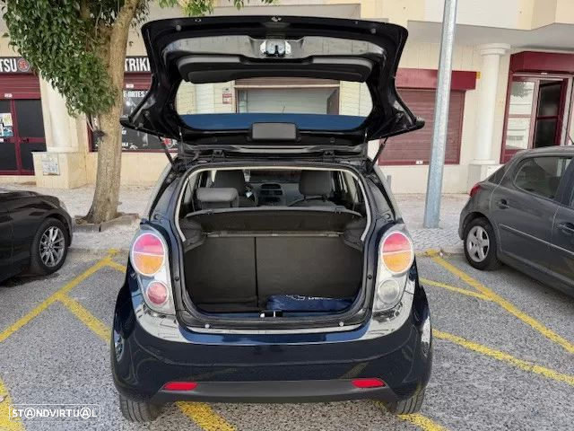 Chevrolet Spark 1.0 L - 14