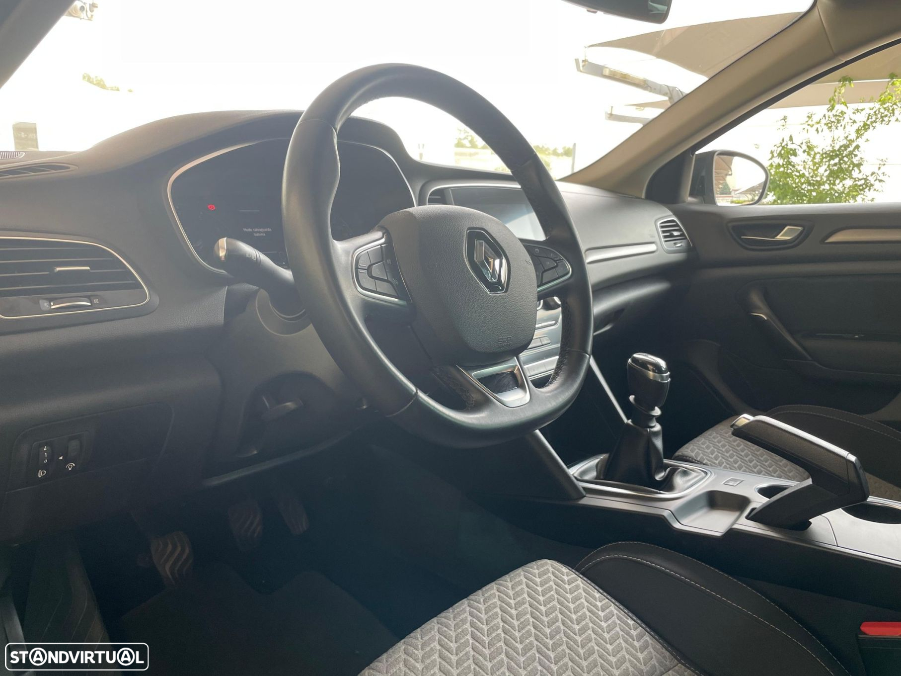 Renault Mégane Sport Tourer 1.3 TCe Limited - 7