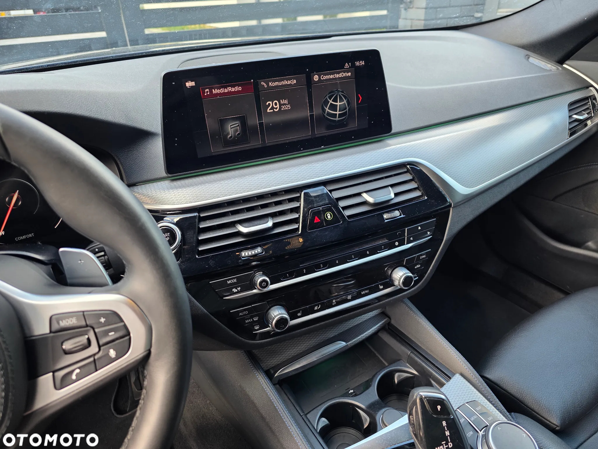 BMW Seria 5 530e iPerformance GPF M Sport sport - 31