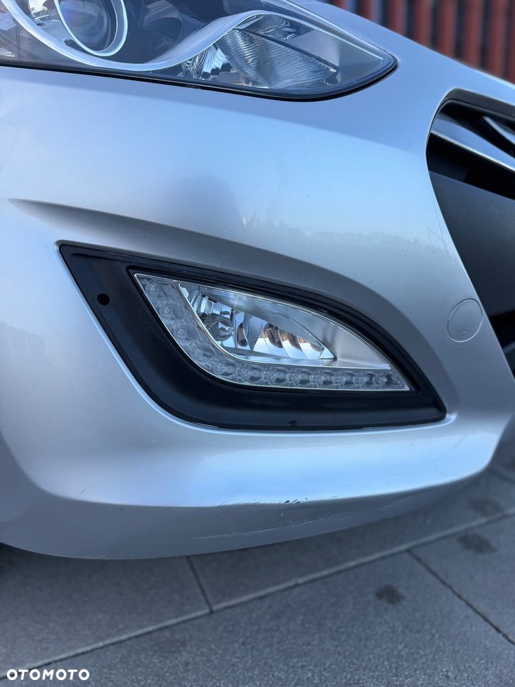 Hyundai i30 1.4 Classic + - 9