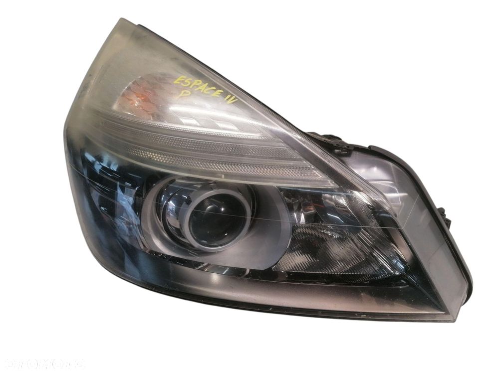 LAMPA PRAWA PRZEDNIA PRZÓD XENON RENAULT ESPACE IV 8200394710 89900862 - 2