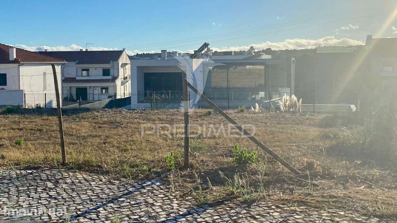 Lote Construção Moradia 2 Pisos em Rio Maior - Grande imagem: 4/4