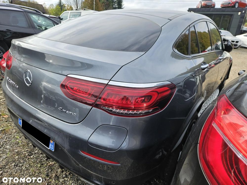 Mercedes-Benz GLC 300 de 4Matic 9G-TRONIC AMG Line - 11