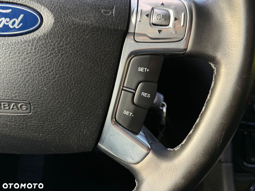 Ford S-Max 2.0 TDCi DPF Titanium MPS6 - 35