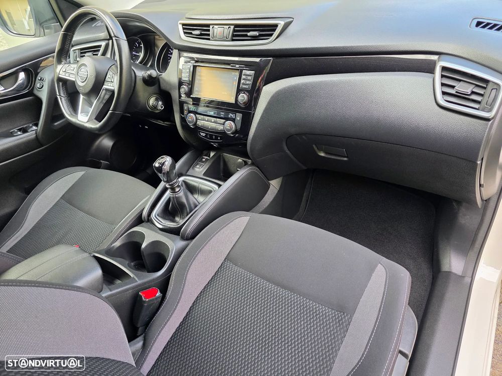 Nissan Qashqai 1.5 dCi N-Connecta - 43