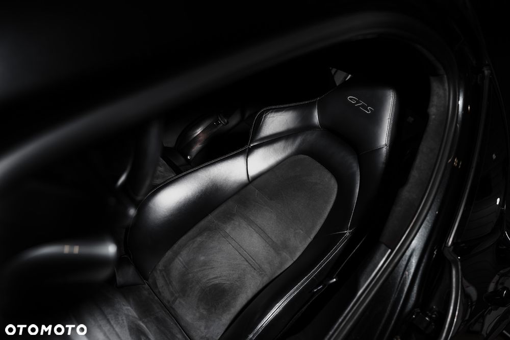 Porsche Panamera GTS - 19