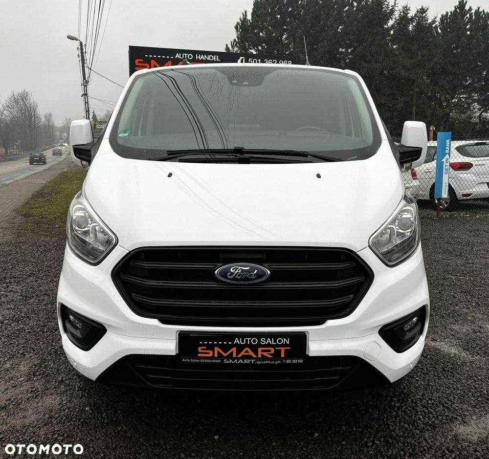 Ford Custom - 2