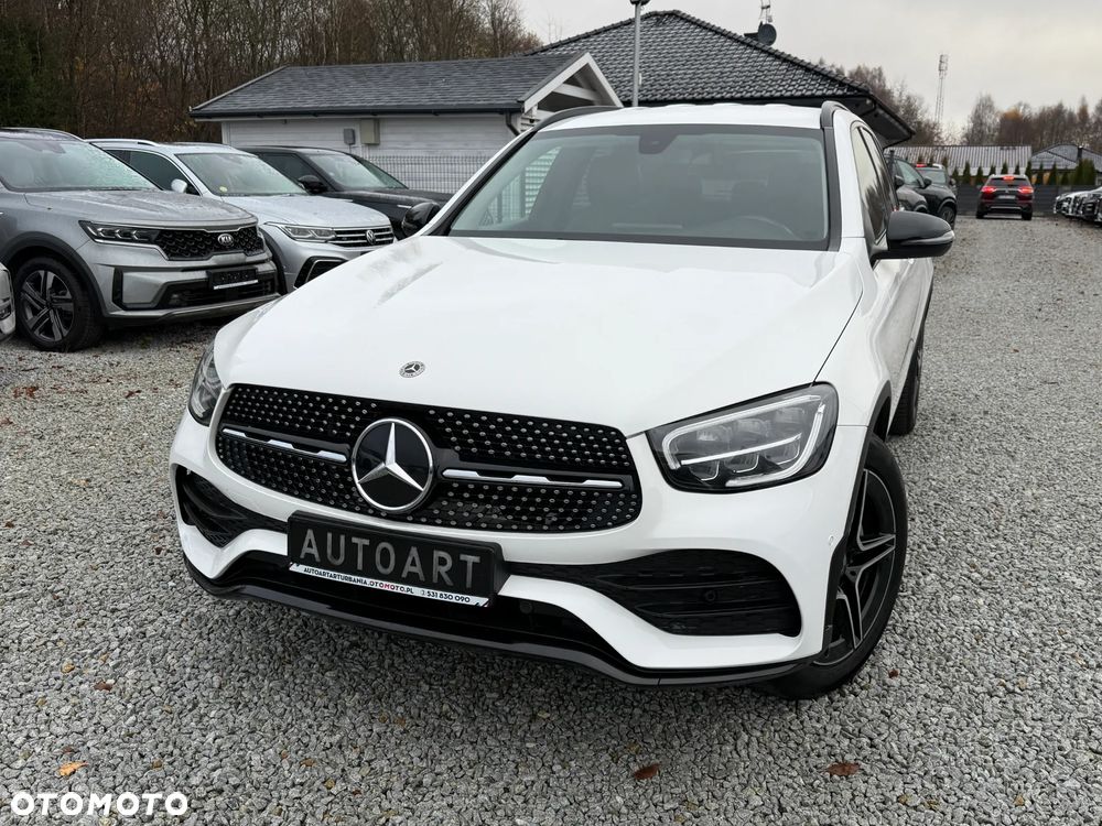 Mercedes-Benz GLC 200 d 4Matic 9G-TRONIC AMG Line - 3