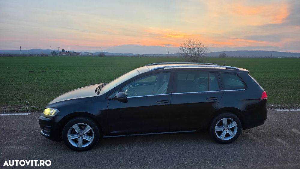 Volkswagen Golf 1.6 TDI DPF BMT Highline - 26