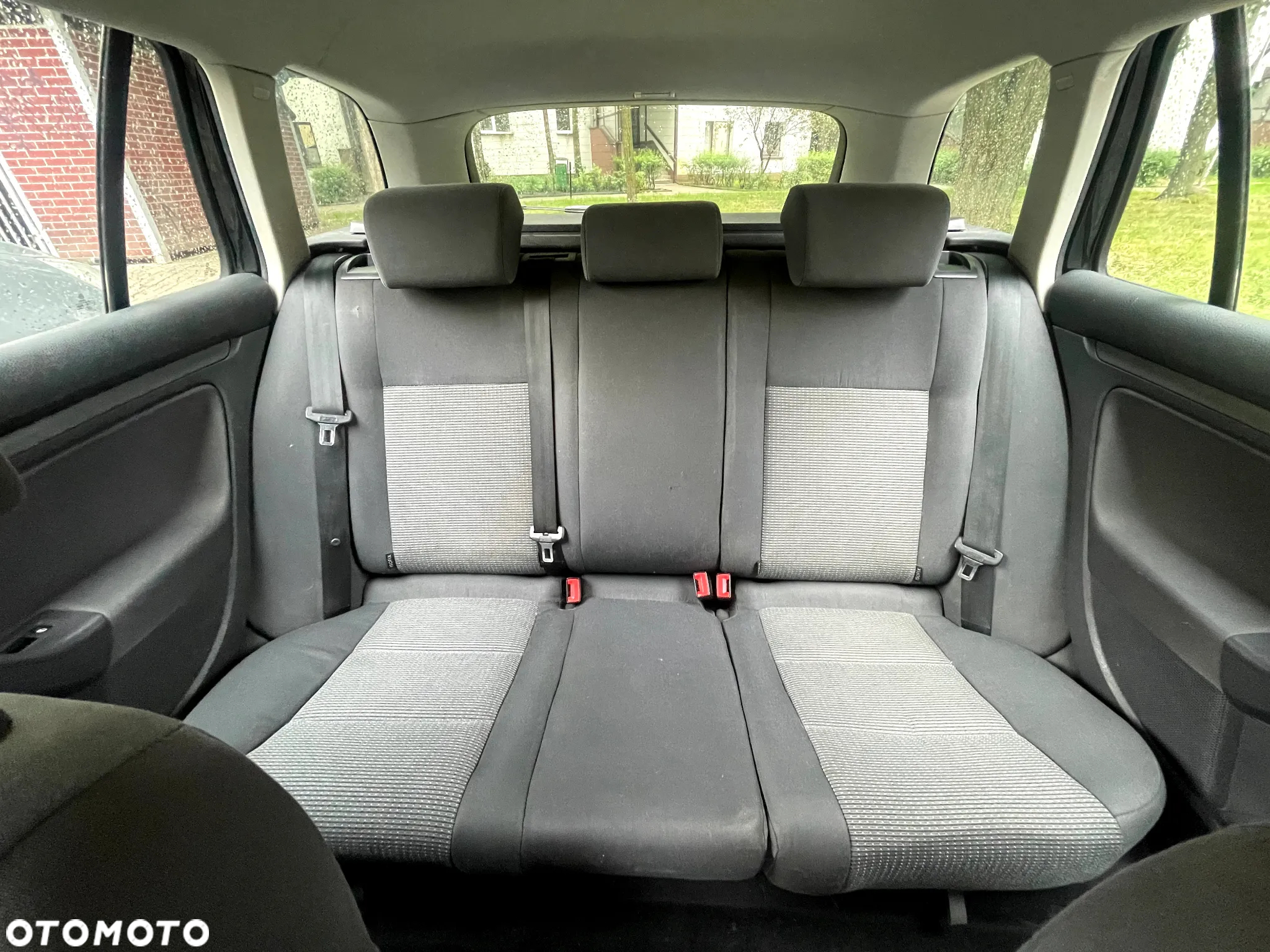 Volkswagen Golf - 17