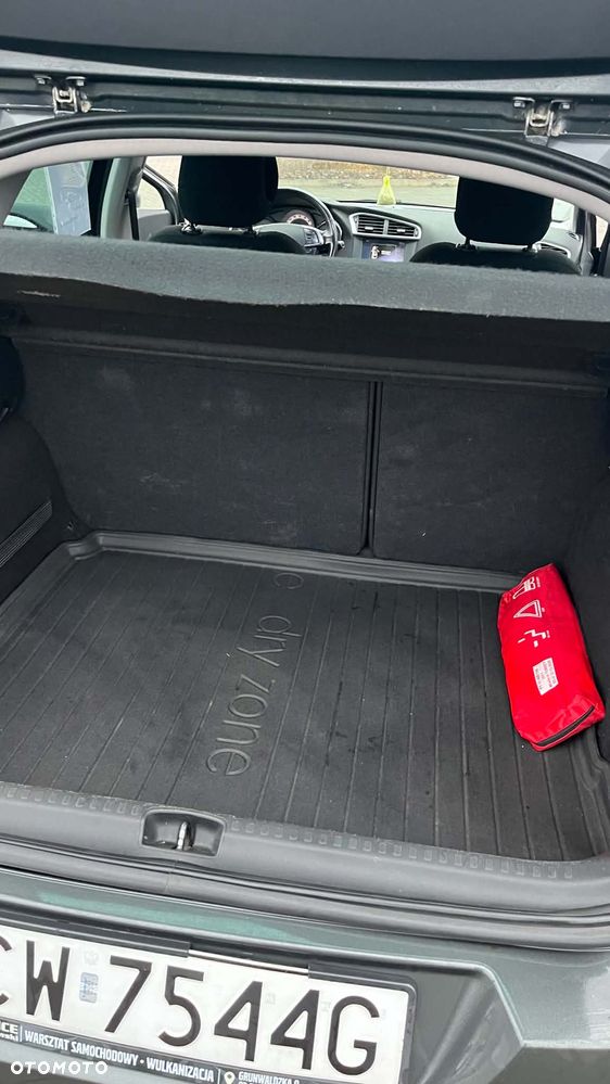 Citroën C4 1.6 HDi Seduction - 22
