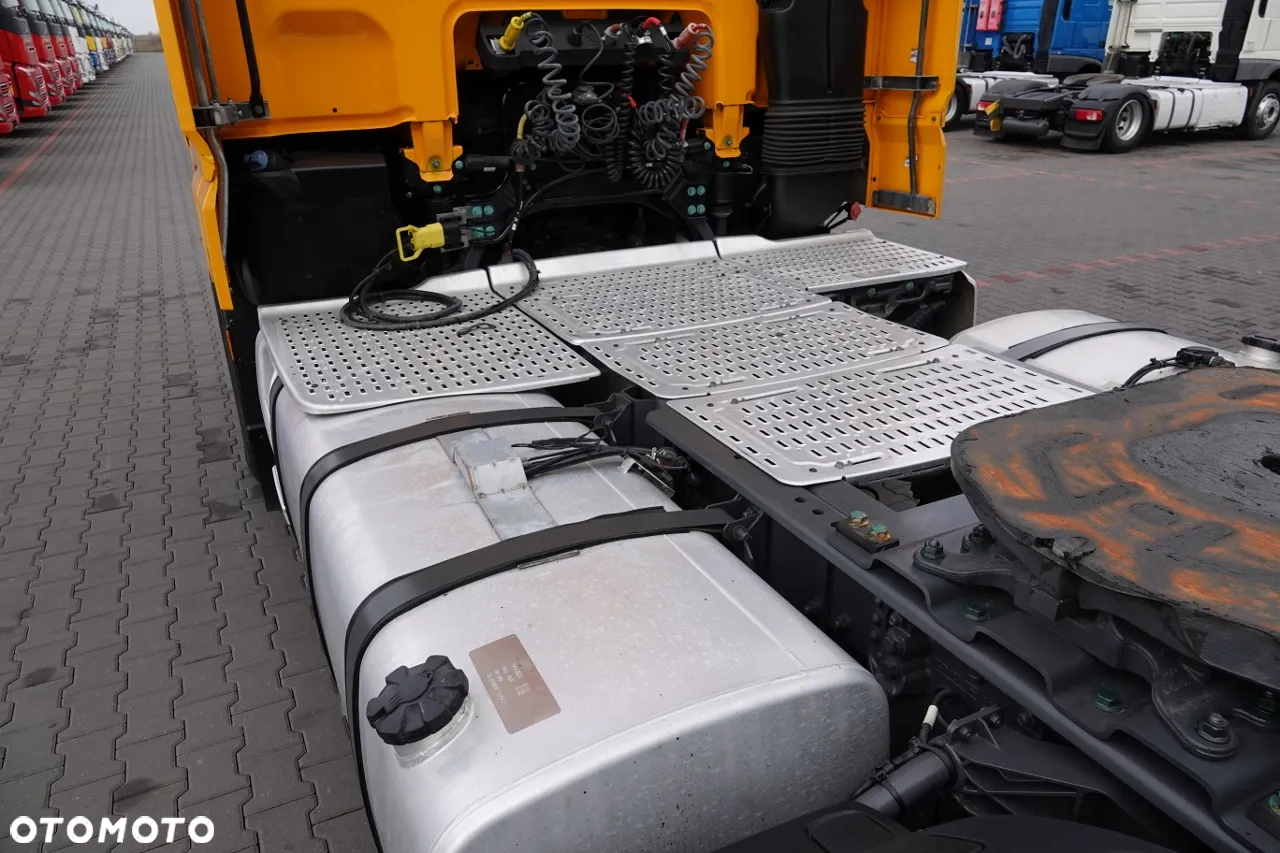 DAF XF 480 / SPACE CAB / 2018 R / SPROWADZONY / PO KONTRAKCIE SERWISOWYM - 13