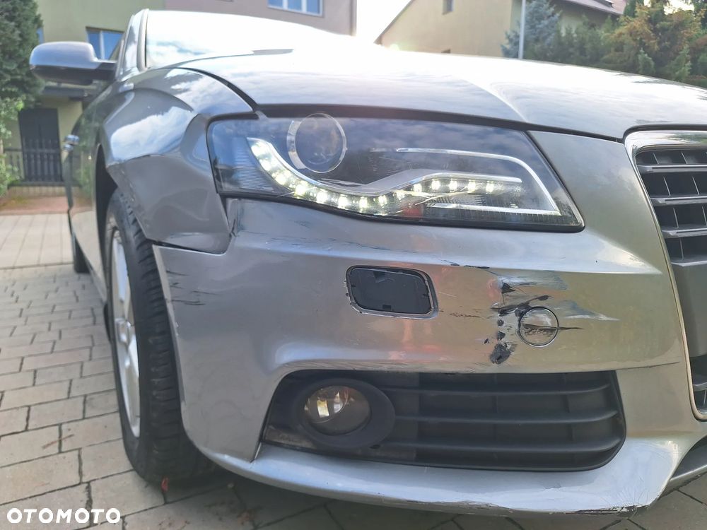 Audi A4 Limousine - 12