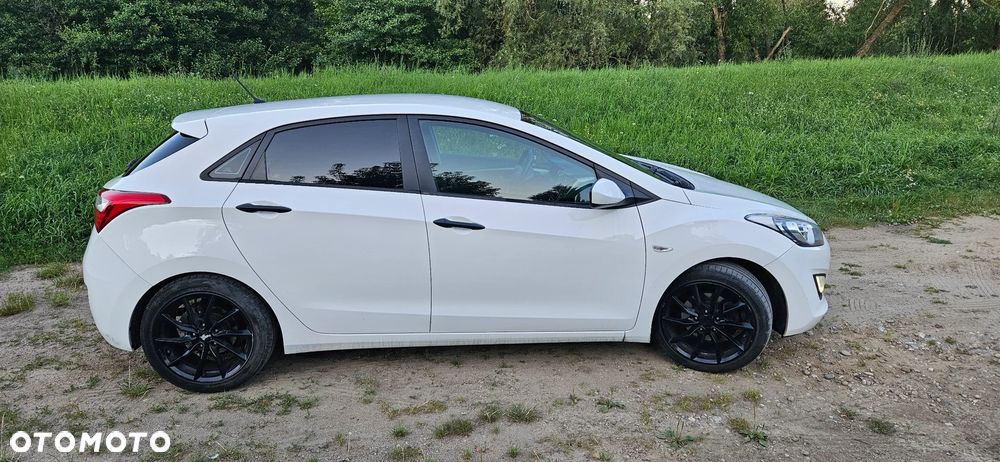 Hyundai i30 1.4 Classic - 6
