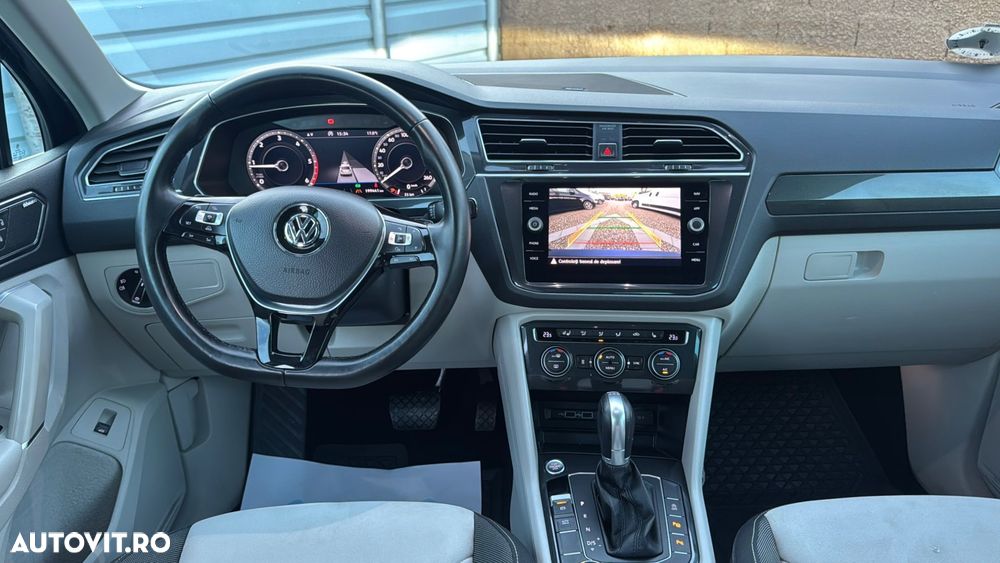 Volkswagen Tiguan - 5