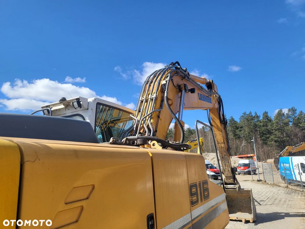 Liebherr R916 - 14