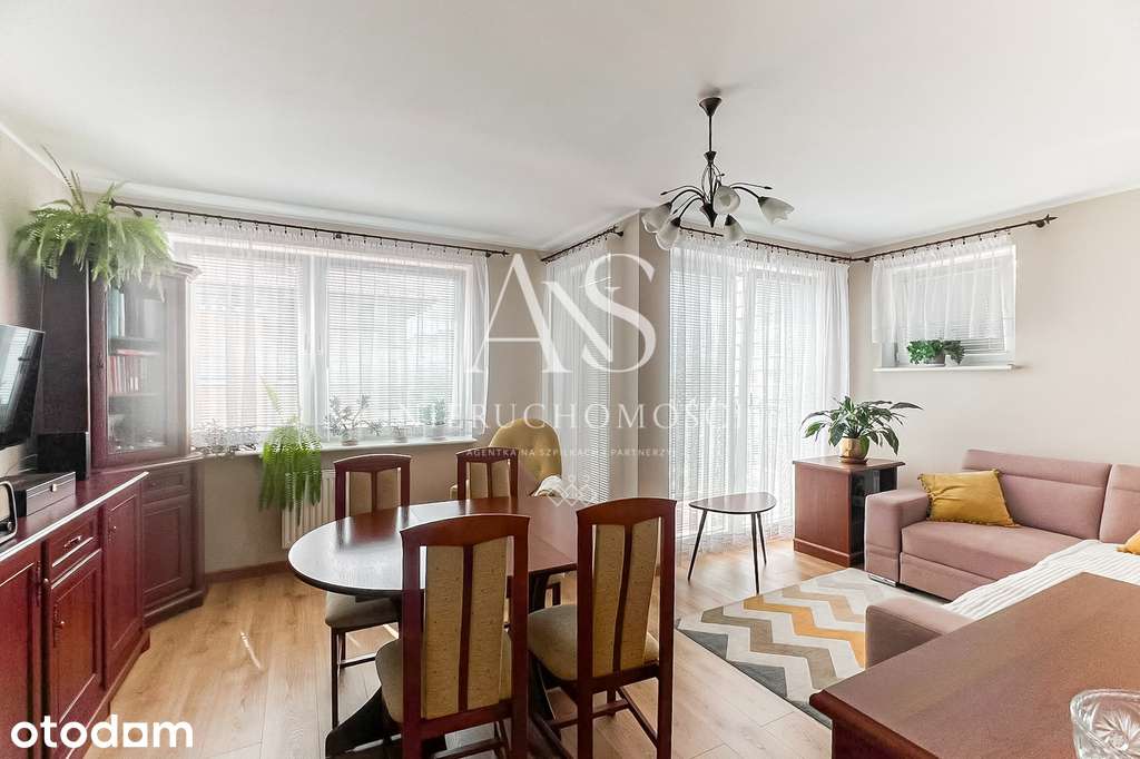 2 pokoje, 50,33 m², balkon, Police Wyszyńskiego