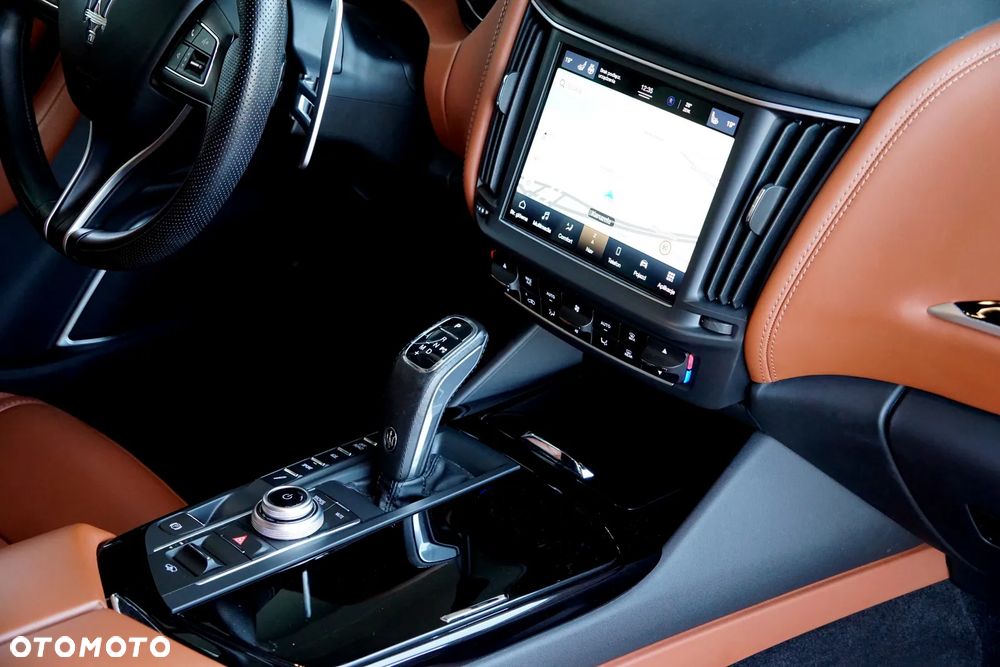Maserati Levante MHEV GT - 38