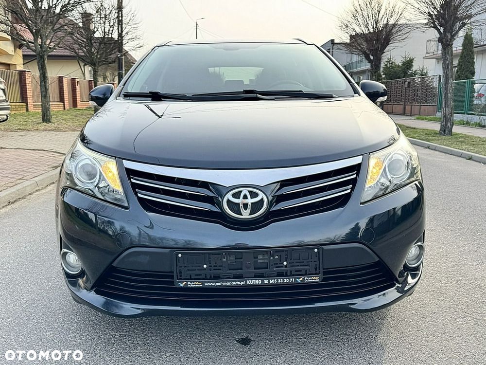 Toyota Avensis - 9