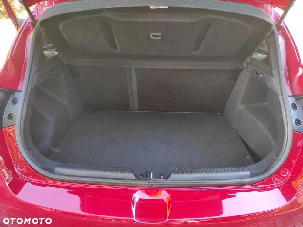 Hyundai i30 1.6 Comfort - 17