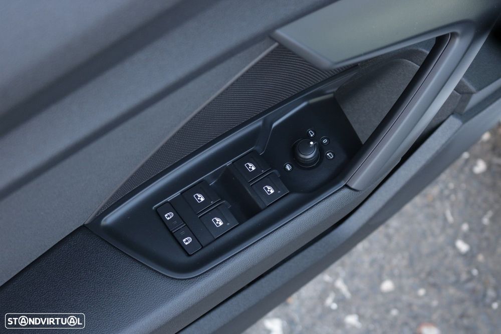 Audi A3 Sportback 30 TDI Advanced - 30