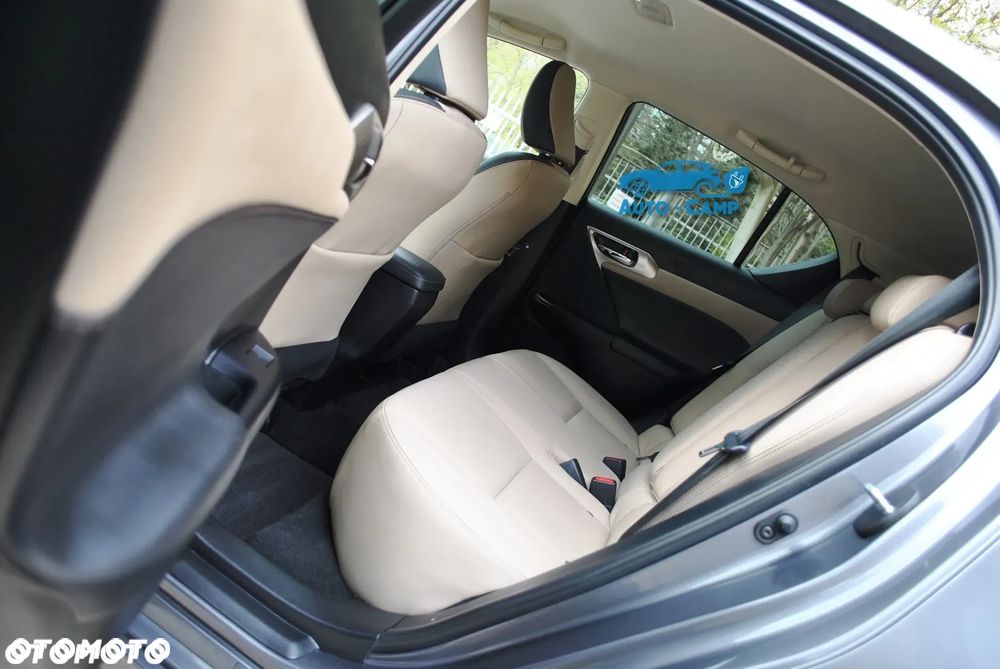 Lexus CT Luxury Line - 23