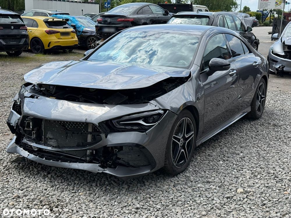 Mercedes-Benz CLA 180 AMG Line 7G-DCT - 4