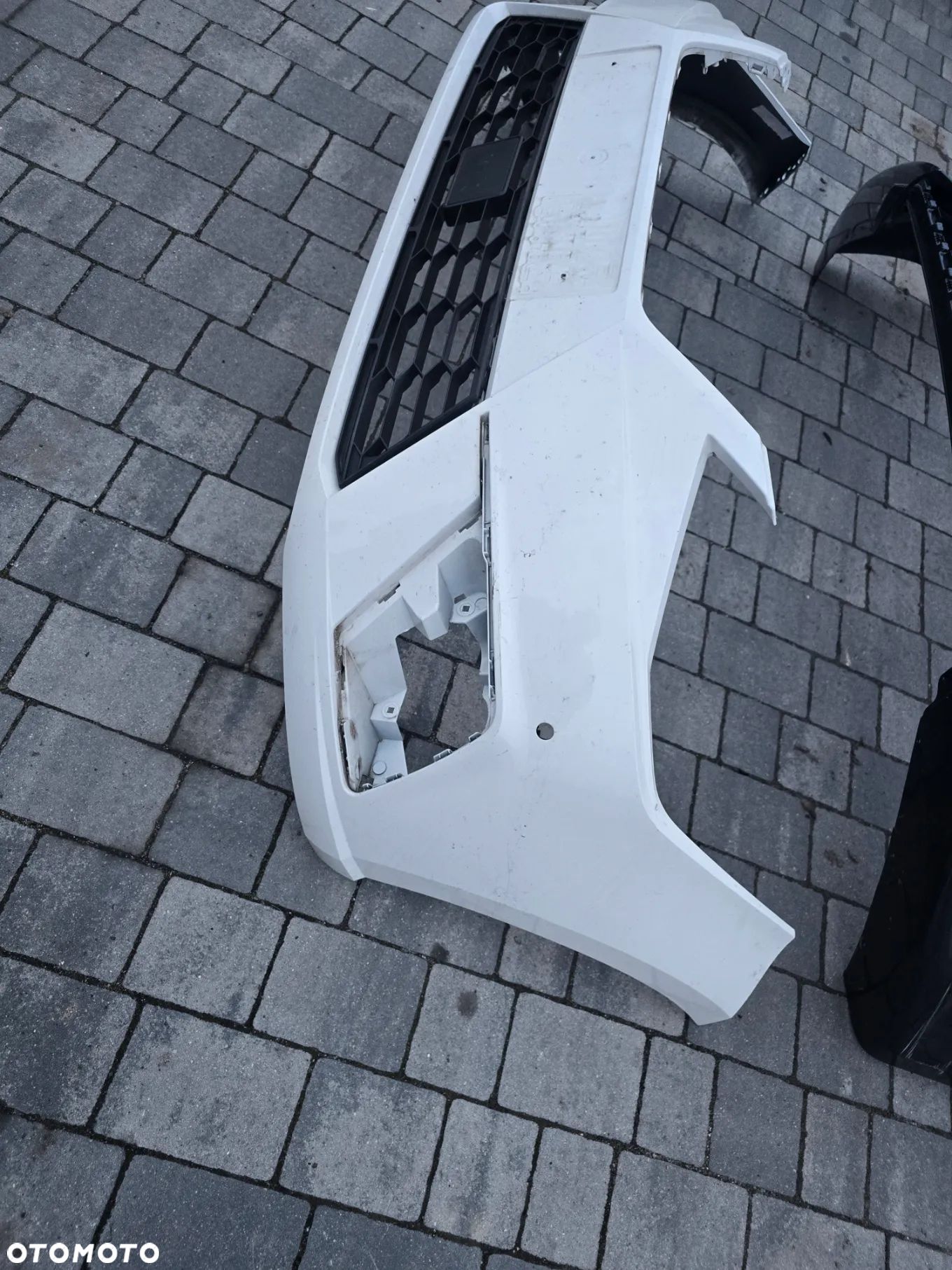 Sprzedam zderzaka przód seat ibiza 6F - 1