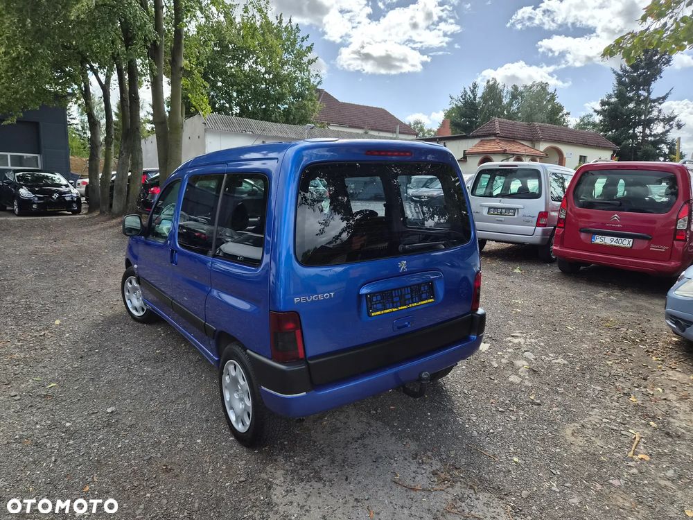 Peugeot Partner 90 Premium - 11