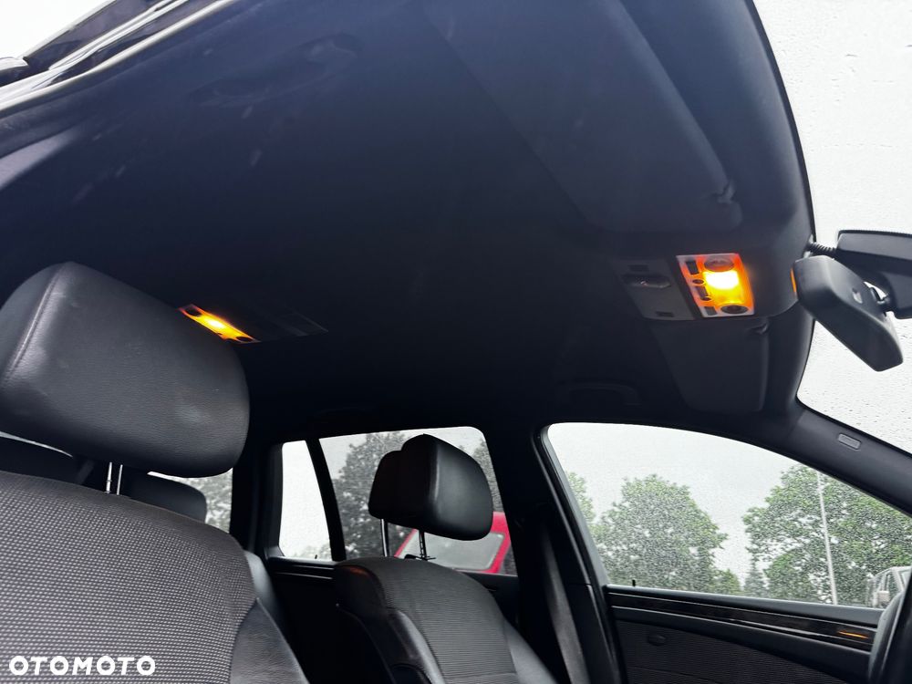BMW Seria 5 520d Edition Exclusive - 19