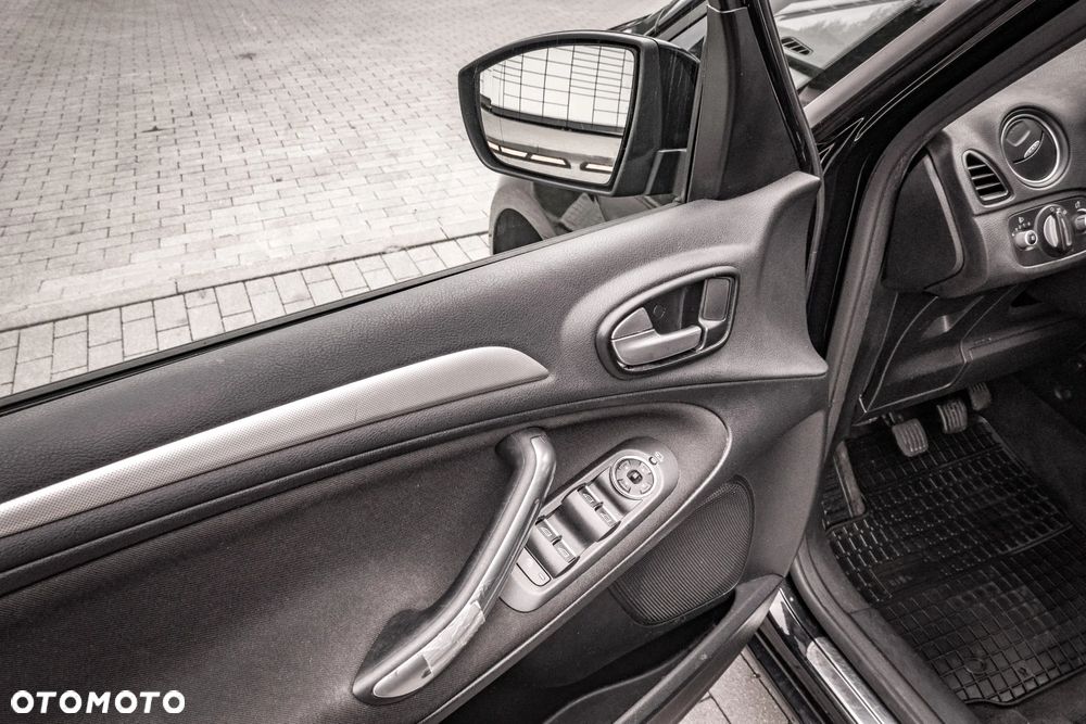 Ford Galaxy 2.0 TDCi Titanium - 9