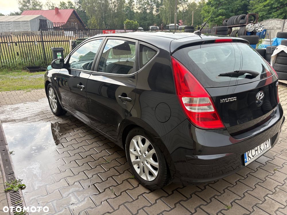 Hyundai i30 1.6 CRDi Premium - 10