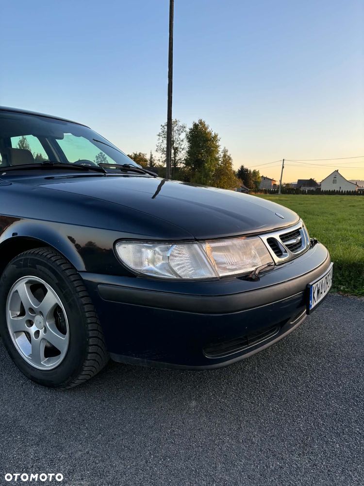 Saab 9-3 1999 photo 3