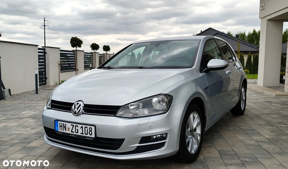 Volkswagen Golf 1.6 TDI BlueMotion Technology DSG Lounge - 4
