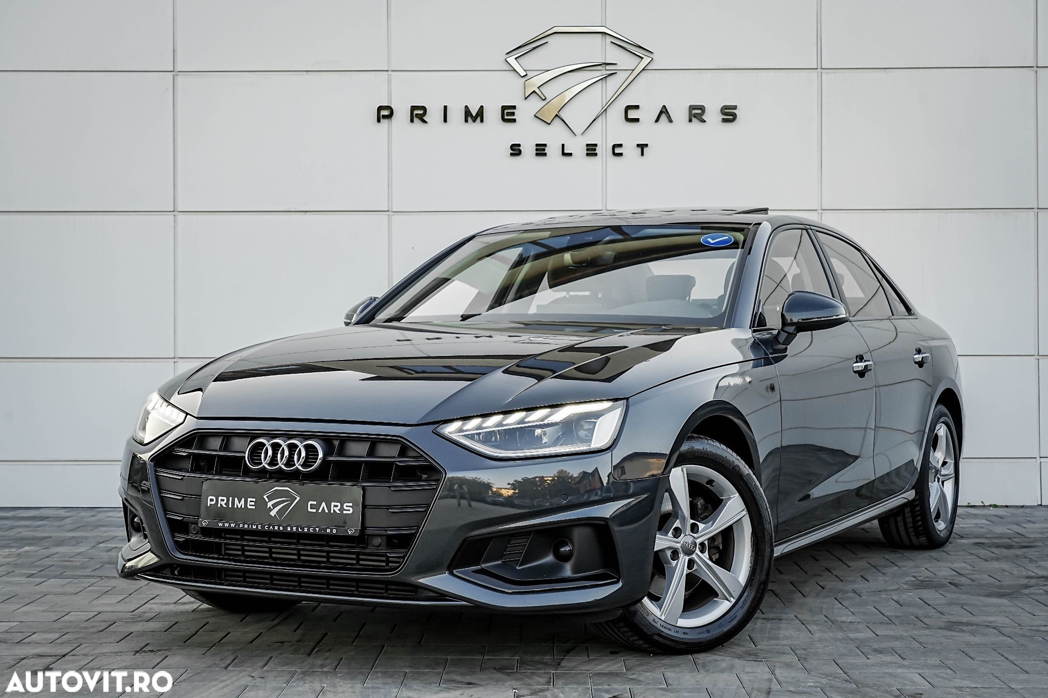 Audi A4 40 TFSI S tronic design - 1