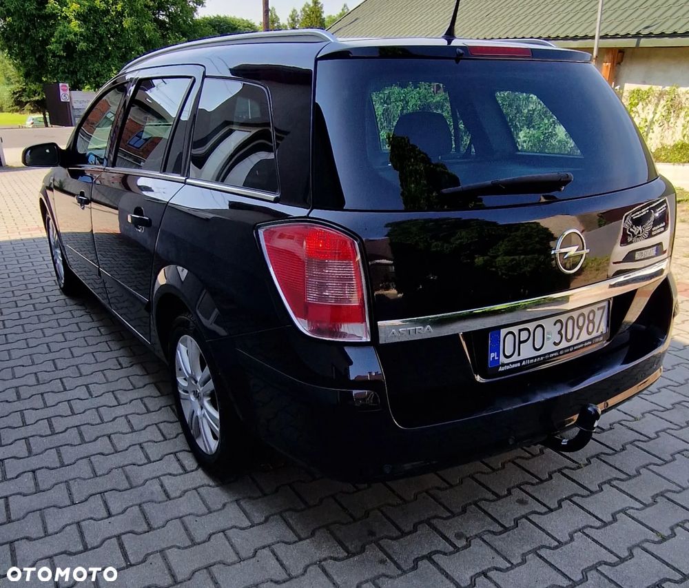 Opel Astra 1.6 Sport - 4
