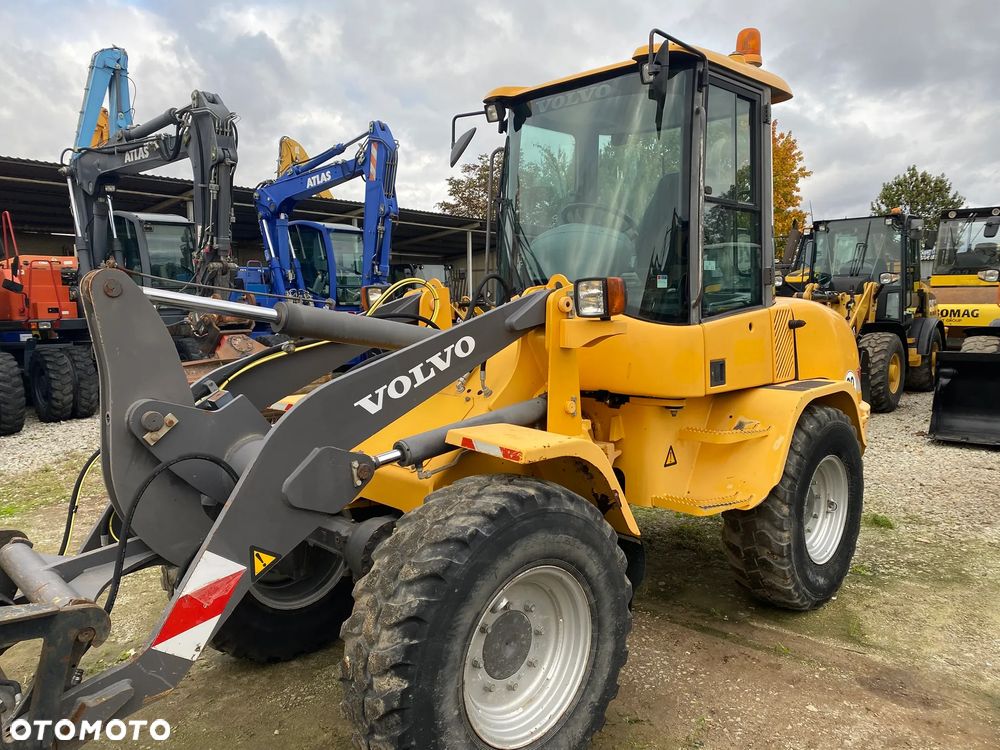 Volvo L30B PRO, 2013 ROK, 6600 MTH, ŁYŻKA OTWIERANA + WIDŁY, z NIEMIEC, SUPER STAN, - 10