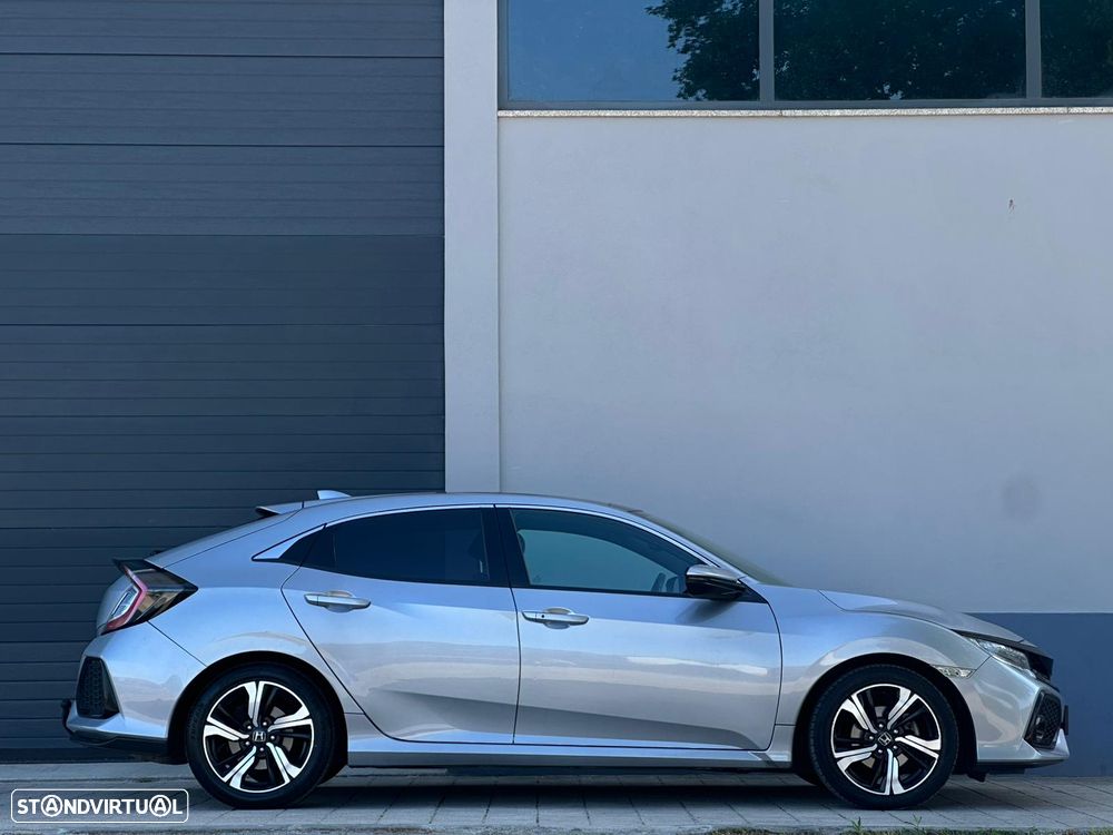 Honda Civic 1.0 i-VTEC Turbo CVT Elegance - 11