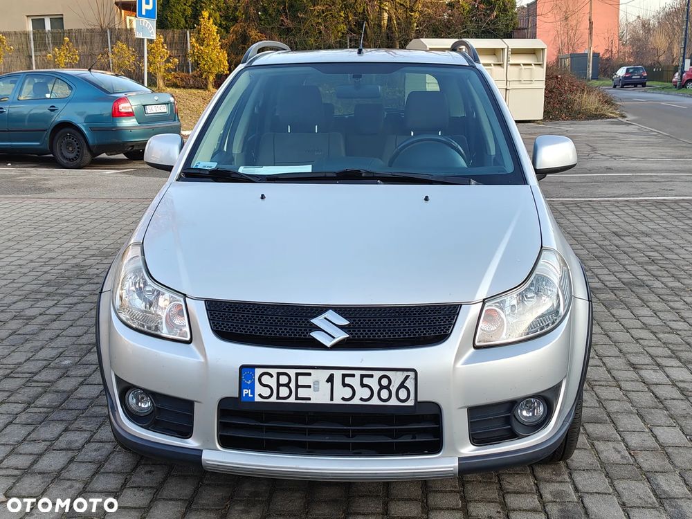 Suzuki SX4 1.6 GS / Premium - 16