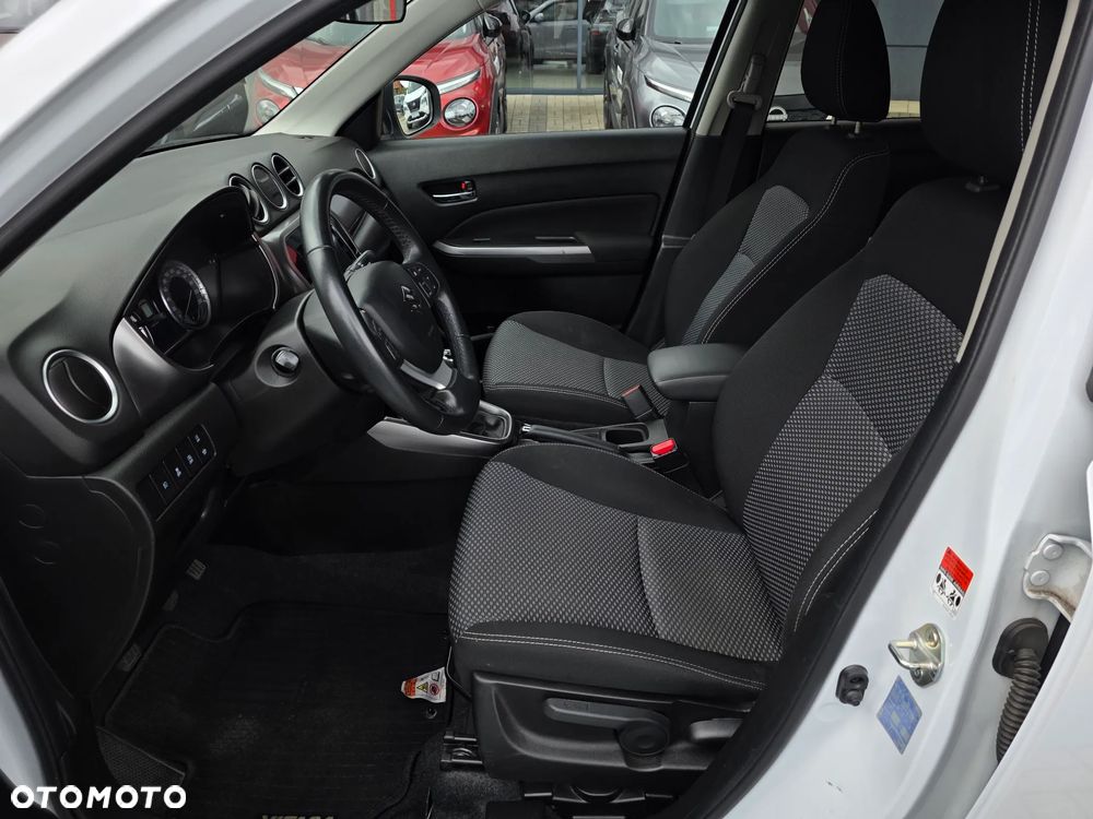 Suzuki Vitara 1.4 Boosterjet SHVS Premium 2WD - 7
